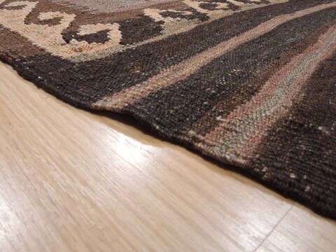 Kilim Beige Flat Woven 84 X 112  Area Rug 100-110451 Image 5