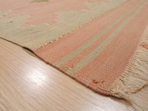 Kilim Beige Flat Woven 62 X 89  Area Rug 100-110498 Image 4