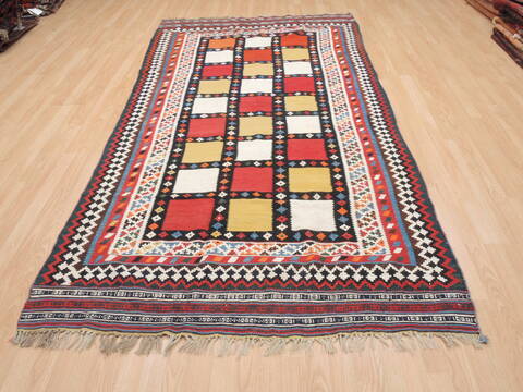 Kilim Red Flat Woven 47 X 92  Area Rug 100-110500 Image 1