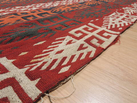 Kilim Red Flat Woven 64 X 123  Area Rug 100-110509 Image 5