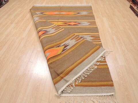 Kilim Beige Flat Woven 54 X 84  Area Rug 100-110574 Image 6