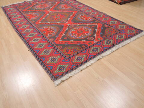 Kilim Red Flat Woven 66 X 101  Area Rug 100-110575 Image 3