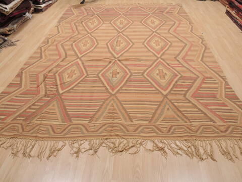 Kilim Beige Flat Woven 82 X 115  Area Rug 100-110590 Image 2