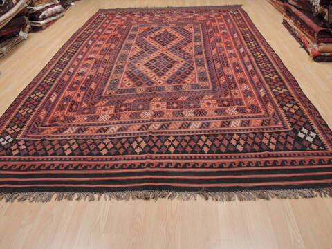 Kilim Red Flat Woven 88 X 135  Area Rug 253-110594 Image 1