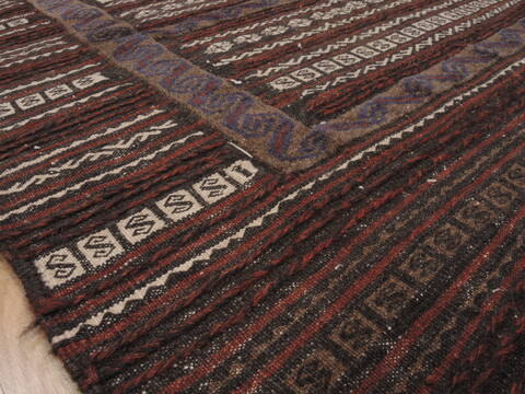 Kilim Brown Square Flat Woven 39 X 45  Area Rug 100-110604 Image 4