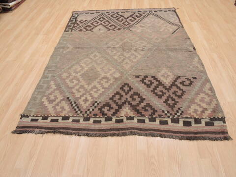 Kilim Brown Flat Woven 51 X 73  Area Rug 100-110615 Image 1
