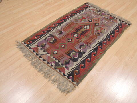 Kilim Green Flat Woven 31 X 47  Area Rug 100-110628 Image 2