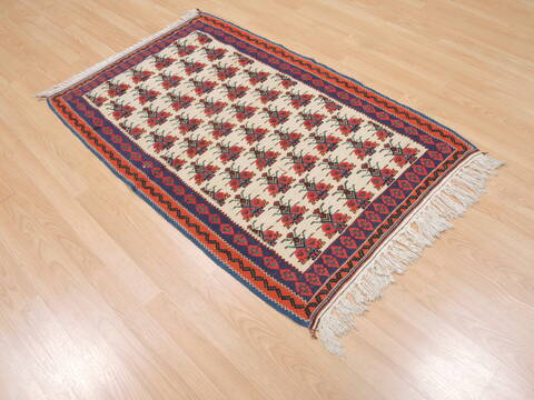 Kilim Red Flat Woven 30 X 49  Area Rug 100-110635 Image 3