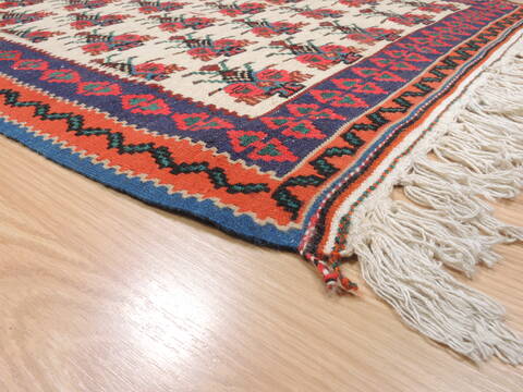 Kilim Red Flat Woven 30 X 49  Area Rug 100-110635 Image 4