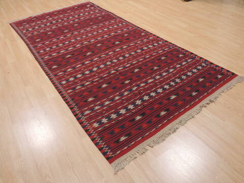 Kilim Red Runner Flat Woven 46 X 98  Area Rug 100-110658 Image 3