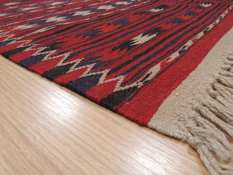 Kilim Red Runner Flat Woven 46 X 98  Area Rug 100-110658 Image 4