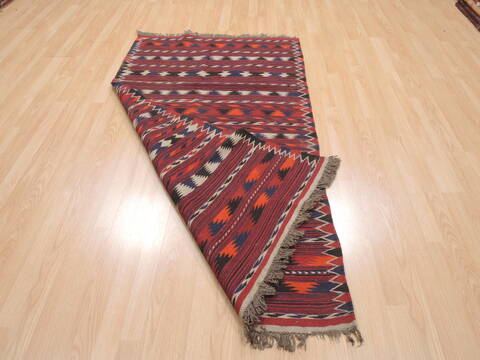 Kilim Red Flat Woven 39 X 63  Area Rug 100-110687 Image 5