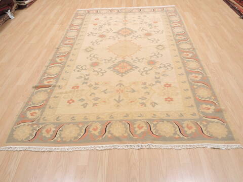 Kilim Beige Flat Woven 60 X 91  Area Rug 100-110724 Image 1