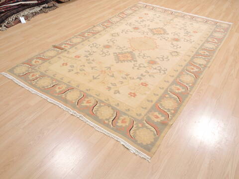 Kilim Beige Flat Woven 60 X 91  Area Rug 100-110724 Image 2