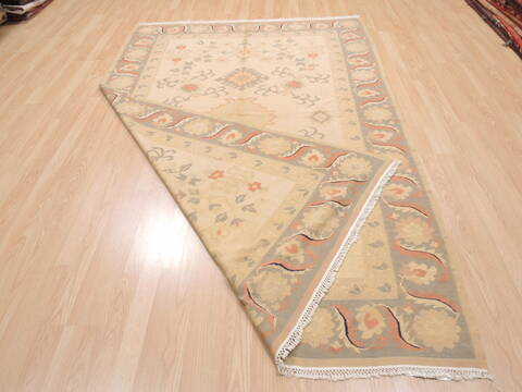 Kilim Beige Flat Woven 60 X 91  Area Rug 100-110724 Image 6