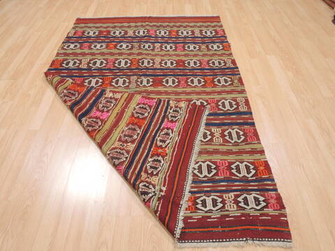Kilim Red Flat Woven 45 X 73  Area Rug 100-110742 Image 7