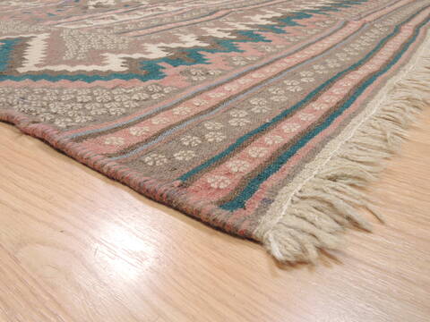 Kilim Beige Flat Woven 50 X 84  Area Rug 100-110762 Image 5