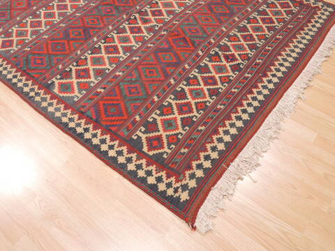 Kilim Blue Flat Woven 59 X 83  Area Rug 100-110785 Image 3