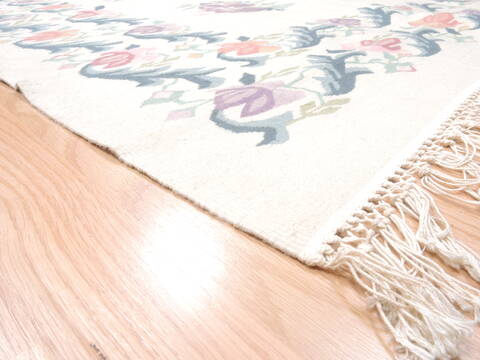 Kilim Beige Flat Woven 511 X 90  Area Rug 100-110796 Image 1