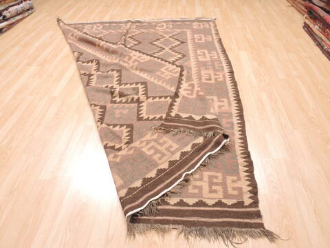 Kilim Brown Flat Woven 68 X 95  Area Rug 100-110820 Image 5