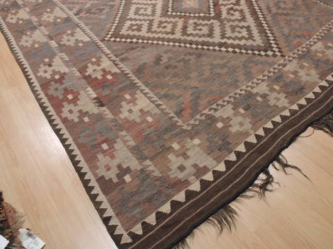 Kilim Brown Flat Woven 74 X 159  Area Rug 100-110827 Image 3