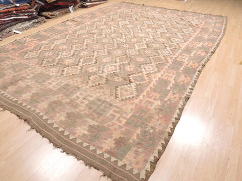 Kilim Brown Flat Woven 107 X 144  Area Rug 100-110829 Image 2