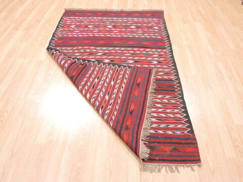 Kilim Red Flat Woven 311 X 62  Area Rug 100-110870 Image 5