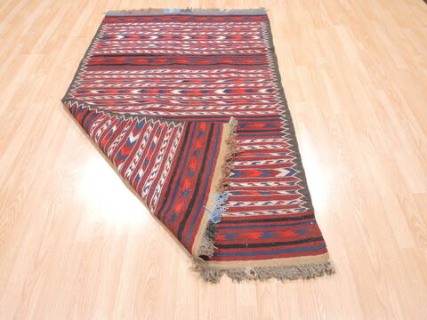Kilim Red Flat Woven 39 X 63  Area Rug 100-110872 Image 5