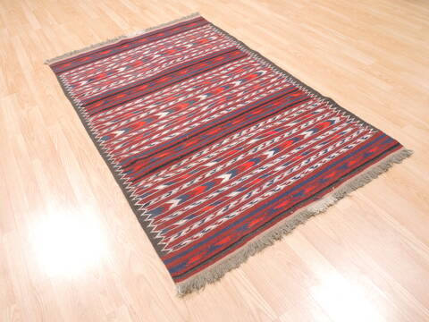 Kilim Red Flat Woven 39 X 61  Area Rug 100-110882 Image 3