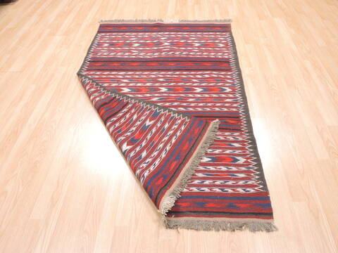 Kilim Red Flat Woven 39 X 61  Area Rug 100-110882 Image 5
