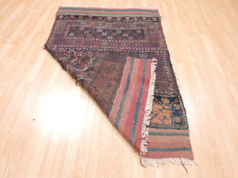 Kilim Red Flat Woven 39 X 68  Area Rug 100-110887 Image 6