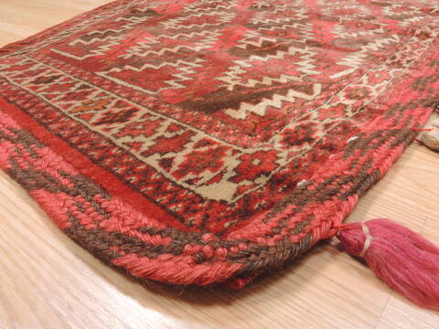 Khan Mohammadi Red Hand Knotted 23 X 38  Area Rug 100-110944 Image 4