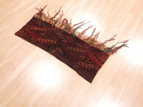 Baluch Red Square Hand Knotted 18 X 24  Area Rug 253-110976 Image 3