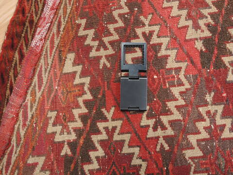 Baluch Red Hand Knotted 20 X 37  Area Rug 100-110977 Image 5
