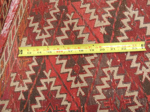 Baluch Red Hand Knotted 20 X 37  Area Rug 100-110977 Image 8