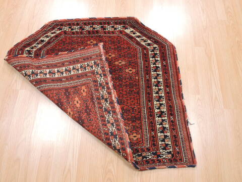 Baluch Red Square Hand Knotted 31 X 35  Area Rug 100-111030 Image 6
