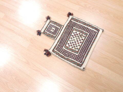Baluch White Hand Woven 14 X 21  Area Rug 100-111035 Image 3