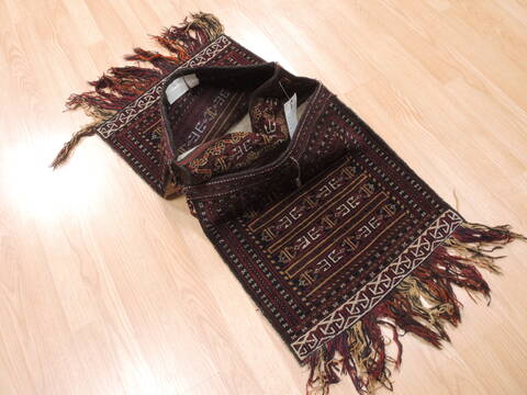 Baluch Red Hand Knotted 18 X 39  Area Rug 100-111040 Image 4