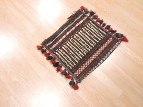 Baluch White Square Flat Woven 18 X 18  Area Rug 100-111067 Image 3