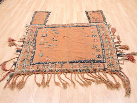 Baluch Beige Flat Woven 46 X 47  Area Rug 100-111073 Image 1