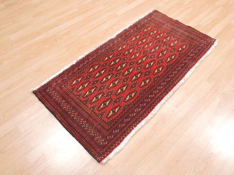 Baluch Red Hand Knotted 20 X 43  Area Rug 134-111088 Image 2