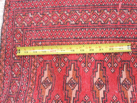 Baluch Red Hand Knotted 20 X 43  Area Rug 134-111088 Image 6