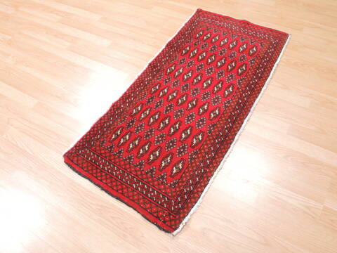 Baluch Red Hand Knotted 20 X 43  Area Rug 134-111119 Image 4