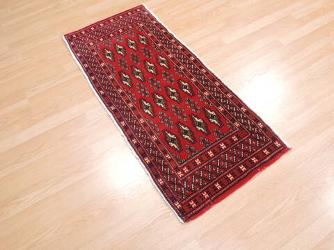 Baluch Red Hand Knotted 20 X 43  Area Rug 134-111121 Image 2