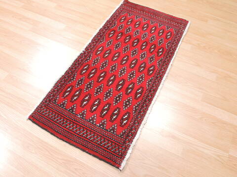 Baluch Red Hand Knotted 20 X 43  Area Rug 134-111122 Image 3