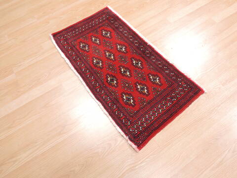 Baluch Red Hand Knotted 18 X 33  Area Rug 134-111128 Image 2