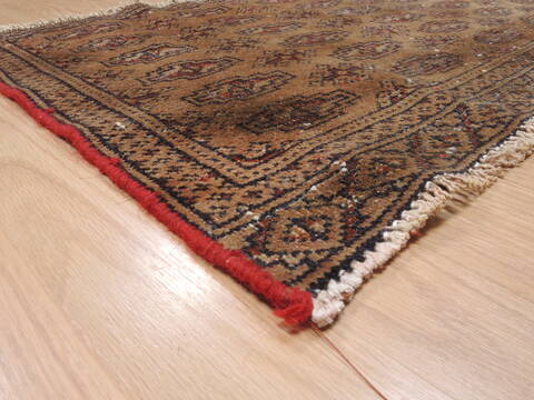 Baluch Brown Hand Knotted 19 X 37  Area Rug 134-111135 Image 5