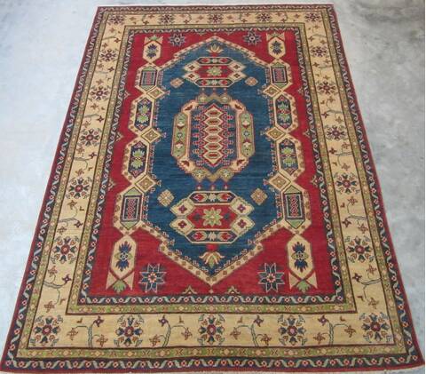 Kazak Red Hand Knotted 69 X 97  Area Rug 700-111966 Image 1