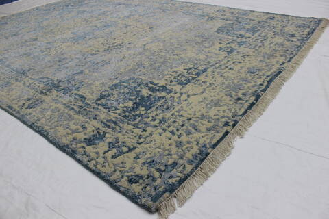 Tibetan Multicolor Hand Knotted 55 X 77  Area Rug 902-112003 Image 1