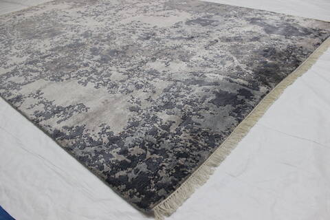 Tibetan Grey Hand Knotted 57 X 711  Area Rug 902-112004 Image 1